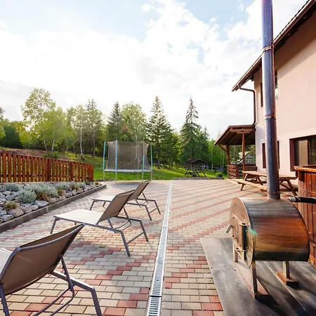 Pensiunea Agroturistica Rares *