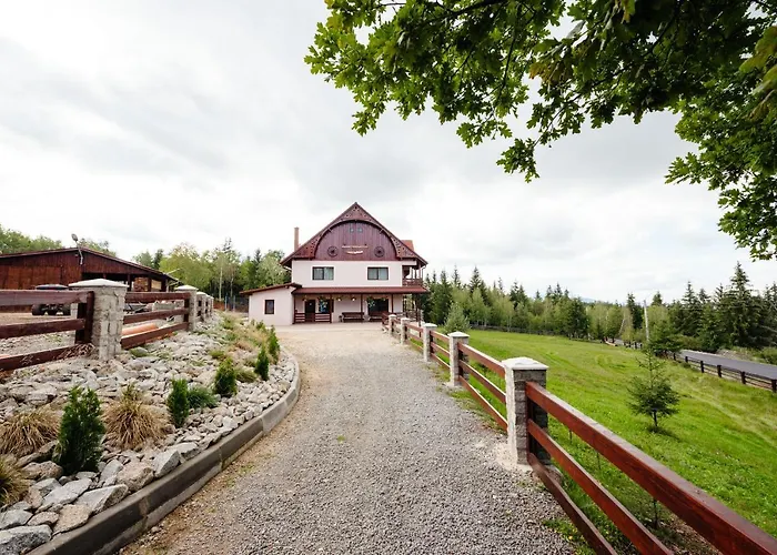 Pensiunea Agroturistica Rares *